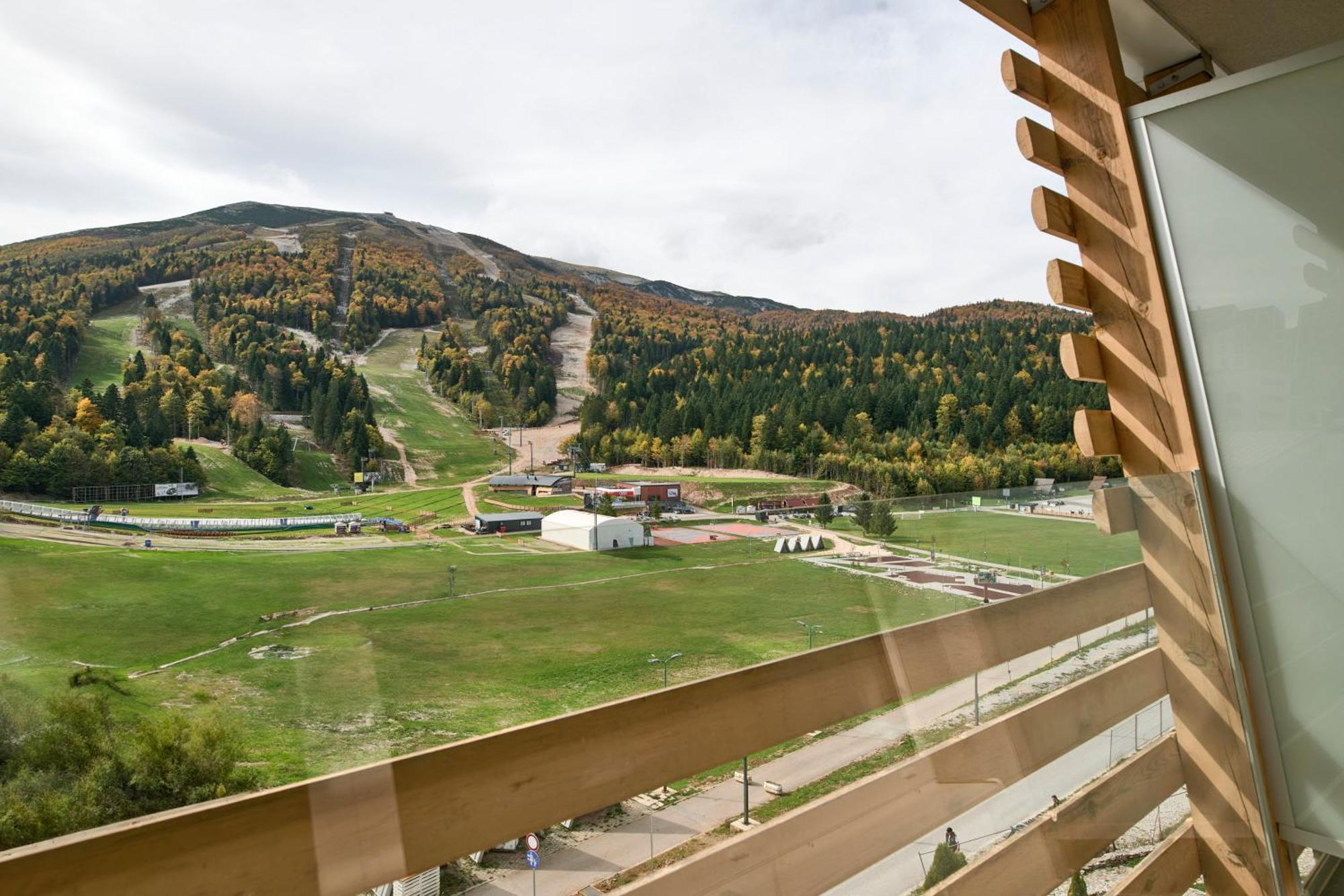 Hotel Han Bjelašnica エクステリア 写真