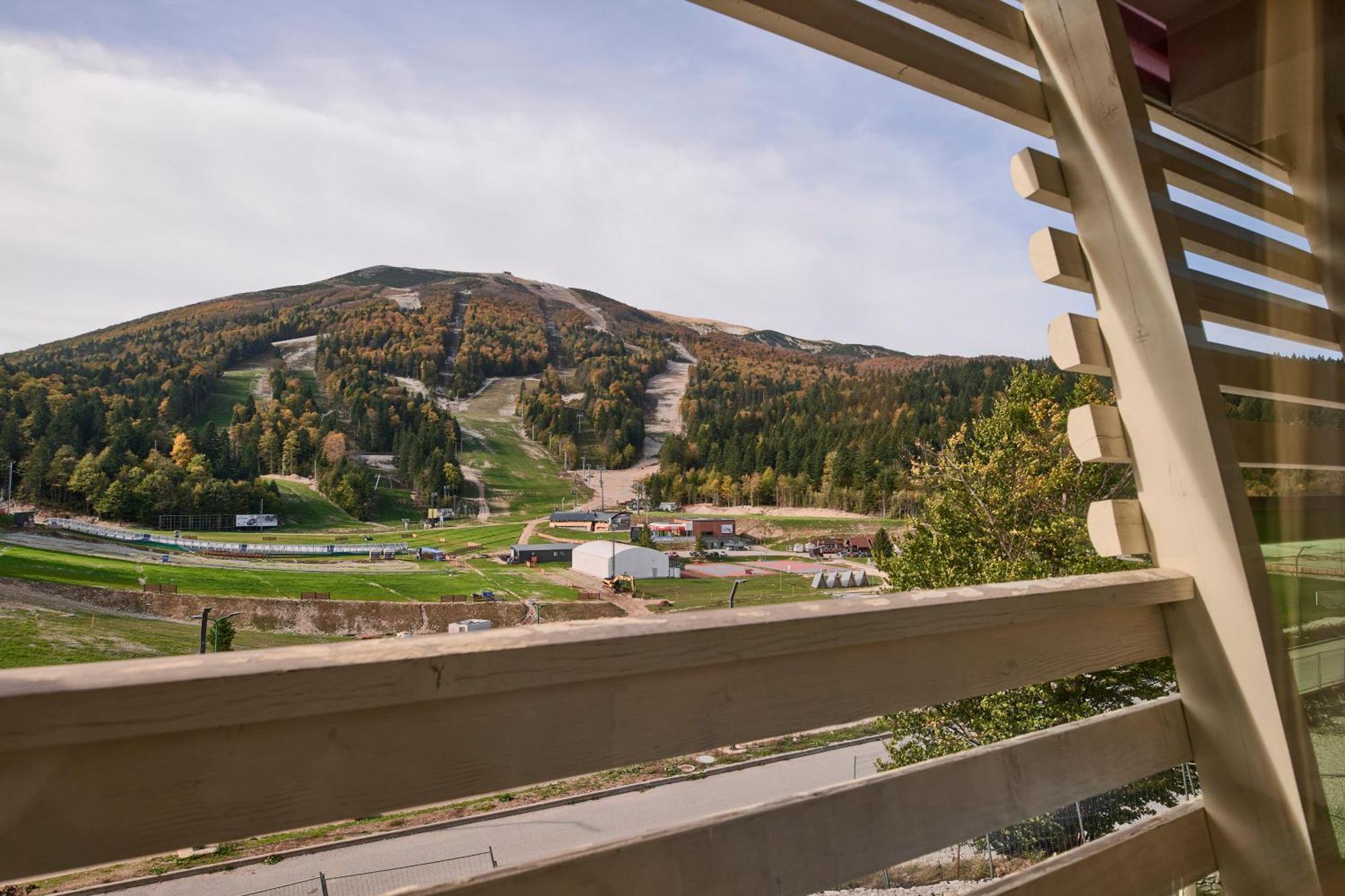 Hotel Han Bjelašnica エクステリア 写真